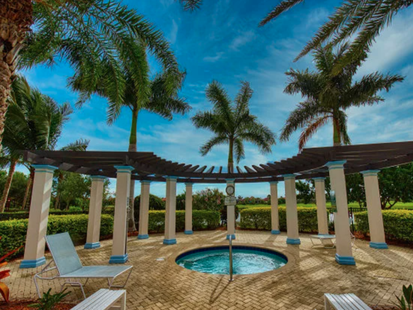 Luxury Condo in Venice - Your Ideal Retreat